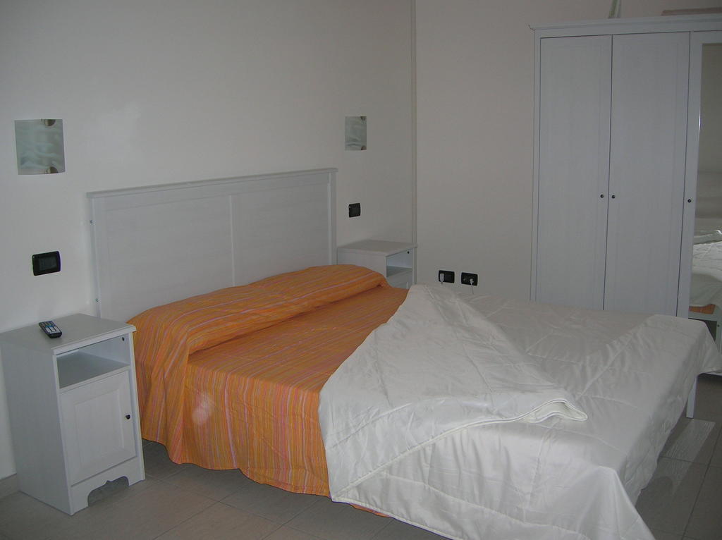 B&B S'Ena Suni Стая снимка
